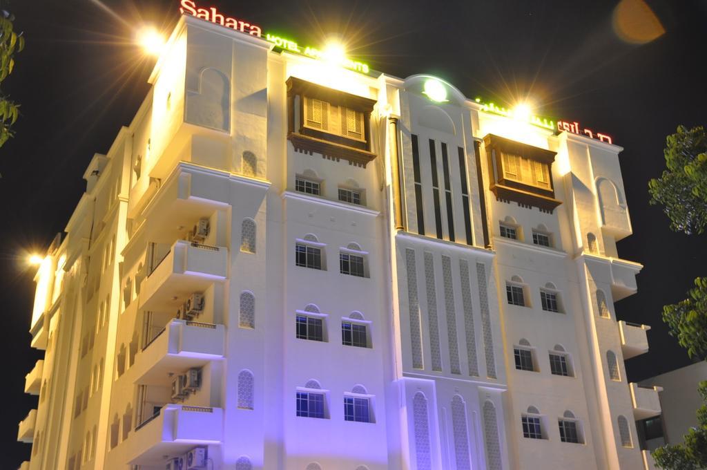 Sahara Hotel Apartments Mascate Esterno foto